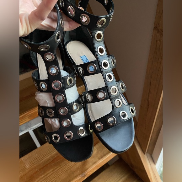 Prada sandals - Picture 7 of 13